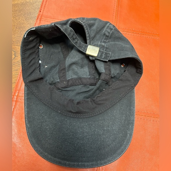 Levi’s ballcap. Adjustable, vented, black w/red/white stitching. 3”brim, v. soft - Picture 3 of 4